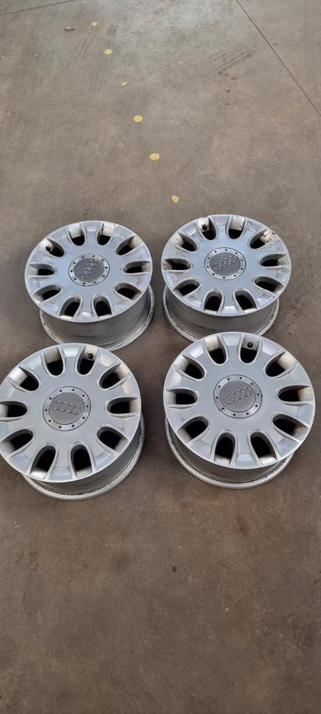 17 inch lichtmetalen velgen audi a8, Auto-onderdelen, Banden en Velgen, Velg(en), 17 inch, Gebruikt, Ophalen