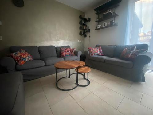 Ikea Ektorp bankstel 2- en 3-zits met 1 of 2 hockers, grijs, Huis en Inrichting, Banken | Bankstellen, Gebruikt, Rechte bank, Overige maten