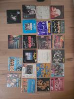 22 rock singles in koffertje, Ophalen, Gebruikt, Disco