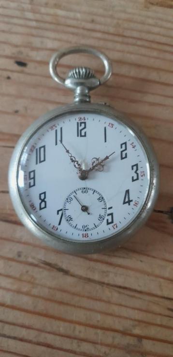 Antieke zakhorloge BF , werkend. beschikbaar voor biedingen