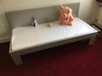 Kinderbedje, Huis en Inrichting, Slaapkamer | Bedden, Ophalen, Zo goed als nieuw, Overige maten, Hout