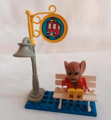 Lego Fabuland 3719 Busstop bushalte met Maximilian Mouse  beschikbaar voor biedingen