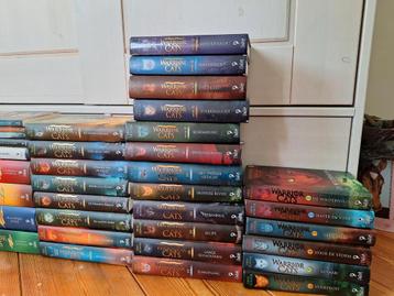 Erin Hunter Warrior cats boeken  beschikbaar voor biedingen