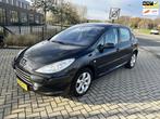 Peugeot 307 1.4-16V Premium 2007! CLIMA! Nette auto! NWE APK, Auto's, Voorwielaandrijving, Zwart, 4 cilinders, 620 kg