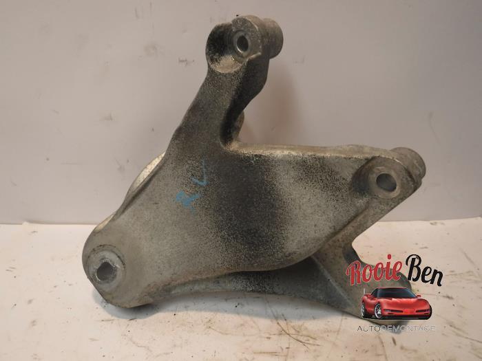 Motorsteun van een Ford Usa Mustang, Auto-onderdelen, Ophanging en Onderstel, Amerikaanse onderdelen, Gebruikt, 3 maanden garantie