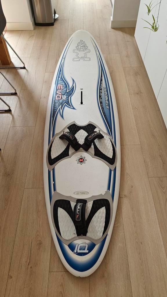 Starboard Evo 91 - North Sails Ice 5,7, Watersport en Boten, Windsurfen, Zo goed als nieuw, Minder dan 250 cm, Ophalen