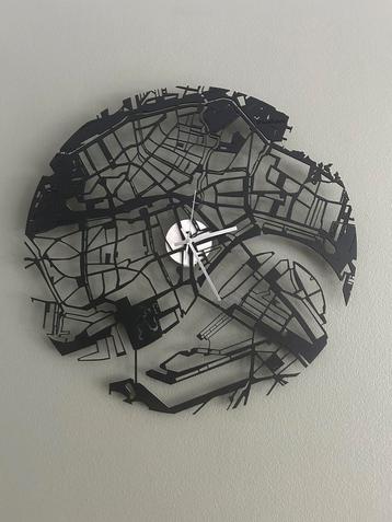 Wandklok (platte grond rotterdam) van urban fabric beschikbaar voor biedingen