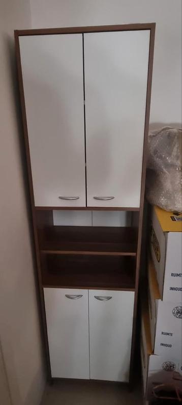 Keuken kast - zo goed als nieuw! beschikbaar voor biedingen