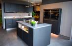 Showroomkeuken Schröder, Huis en Inrichting, Keuken | Complete keukens, Overige materialen, Zwart, Overige typen, Nieuw