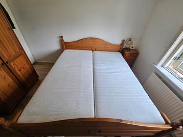 antiek grenen 2 persoonsbed 180x200 beschikbaar voor biedingen