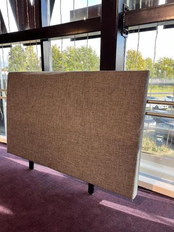 Hoofdbord 180x125x8 cm  beschikbaar voor biedingen