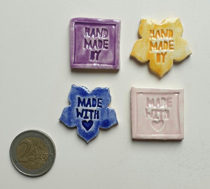 Mozaïek steentjes handgemaakt keramiek met tekst, Z2, Hobby en Vrije tijd, Knutselen, Nieuw, Materiaal, Ophalen of Verzenden