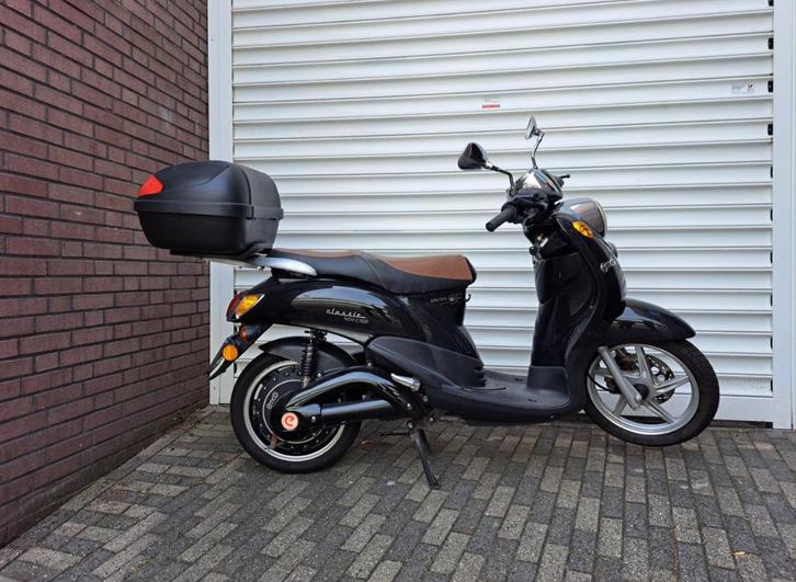 Emco Novi C1500 bj 2020 45 km met maar 5100 km, Fietsen en Brommers, Scooters | Overige merken, Zo goed als nieuw, Elektrisch