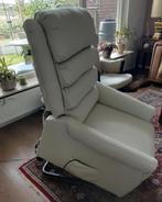 relax stoel met sta-op functie, Ophalen, Gebruikt, Kunststof