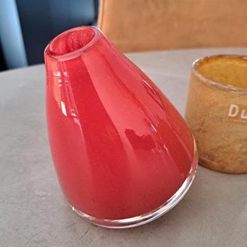 Tuimelvaasje van DutZ, design vaasje, rood beschikbaar voor biedingen