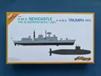 CyberHobby	7106	HMS Newcastle & Triumph 1/700, Hobby en Vrije tijd, Modelbouw | Boten en Schepen, Verzenden, Nieuw, 1:200 of kleiner