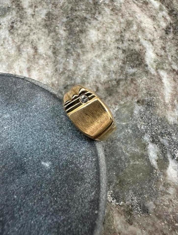 Prachtige 14k gouden zegelring, Sieraden, Tassen en Uiterlijk, Ringen, Nieuw, Dame of Heer, Goud, Ophalen of Verzenden