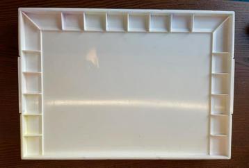 John Pike aquarel palet met 20 vakjes beschikbaar voor biedingen