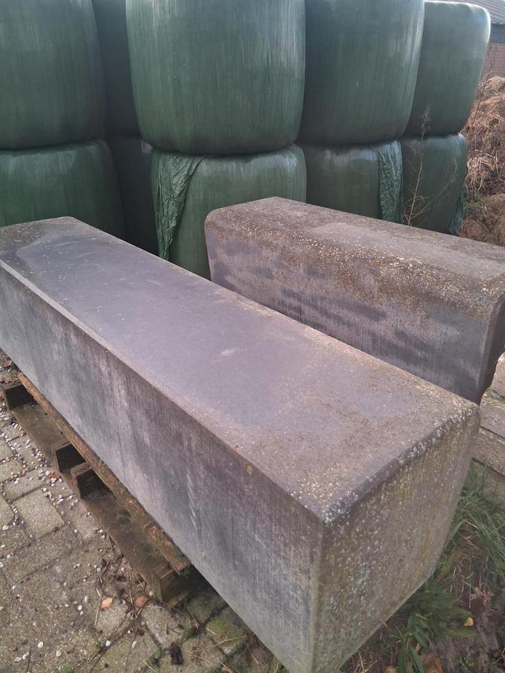 Betonnen Tuinbanken / Parkbanken of manege, Dieren en Toebehoren, Paarden en Pony's | Overige Paardenspullen, Nieuw, Overige soorten