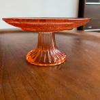 Kleine etagere van roze persglas, Huis en Inrichting, Woonaccessoires | Etagères, Ophalen of Verzenden, Zo goed als nieuw