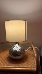 Schemerlampje wit / zilver 41 cm hoog, Huis en Inrichting, Lampen | Tafellampen, Ophalen of Verzenden, Zo goed als nieuw, Minder dan 50 cm