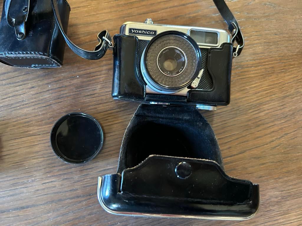 Vintage Yashica foto-apparaat, Ophalen of Verzenden, 1960 tot 1980, Fototoestel