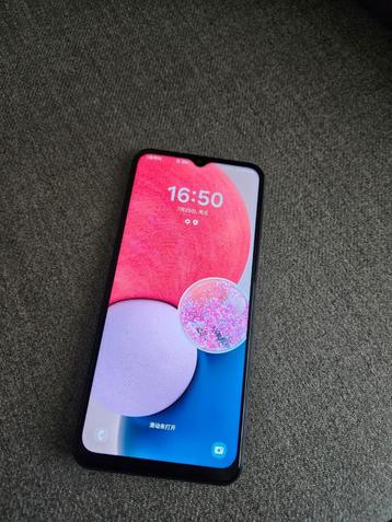 Samsung A13 beschikbaar voor biedingen