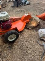 Stobbenfrezen boomstronk verwijderen, Tuin en Terras, Planten | Bomen, Ophalen, Volle zon, Overige soorten