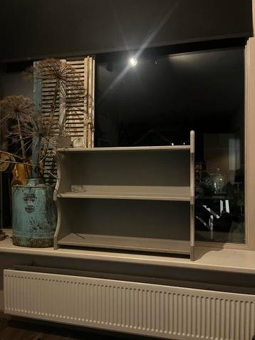 Wandrek beschikbaar voor biedingen