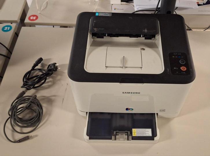Samsung CLP-320 Kleurenlaserprinter - Perfect voor Thuis!, Computers en Software, Printers, Gebruikt, Printer, Laserprinter, Kleur printen