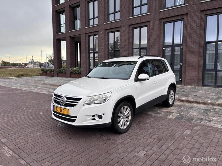 Volkswagen Tiguan 2.0 TDI Trend&Fun Airco Trekhaak, Auto's, Volkswagen, Bedrijf, Te koop, Tiguan, ABS, Airbags, Airconditioning