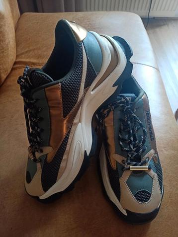 Steve Madden Zoomz - Dad maat 41 beschikbaar voor biedingen