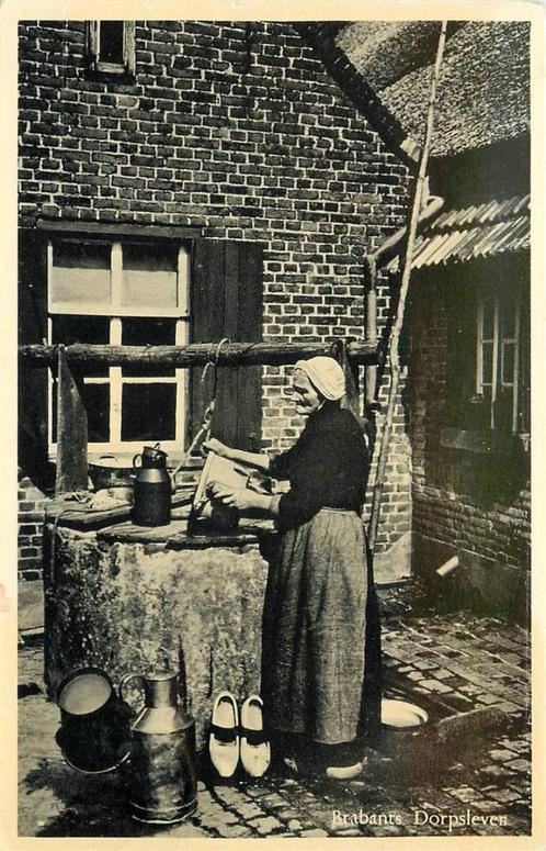 (388-442-041) Brabantsch Dorpsleven, Verzamelen, Ansichtkaarten | Nederland, Noord-Brabant, Verzenden