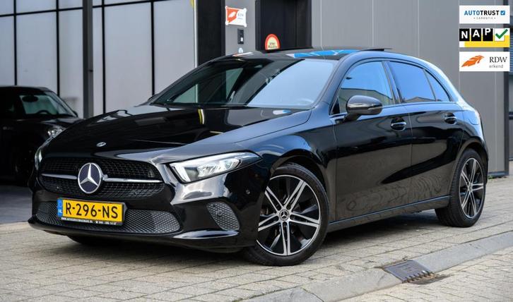 Mercedes-Benz A-klasse 200 Business Solution AMG|PANO|STOELV, Auto's, Mercedes-Benz, Bedrijf, Te koop, A-Klasse, ABS, Achteruitrijcamera