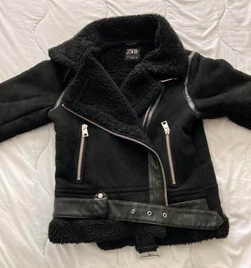 Winterjack dames kort Zara (s) beschikbaar voor biedingen