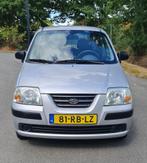 Hyundai Atos 1.1 2005 Grijs, Auto's, Hyundai, Voorwielaandrijving, Stof, Origineel Nederlands, Grijs