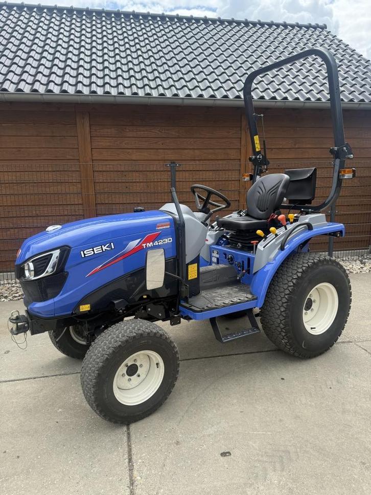 Iseki tm4230 hydrostaat uit voorraad leverbaar, Zakelijke goederen, Agrarisch | Tractoren, tot 2500, Overige merken, tot 80 Pk
