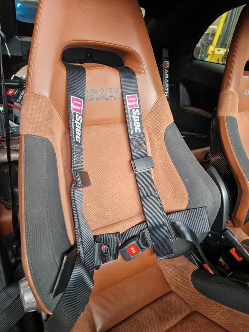 Racegordels+ montagebeugel Fiat 500/595 Abarth, Auto-onderdelen, Interieur en Bekleding, Fiat, Ophalen
