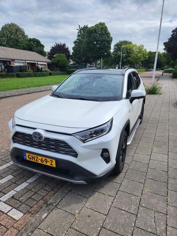Toyota Rav4 2.5 Hybrid 222pk AWD Executive Premium Pack beschikbaar voor biedingen