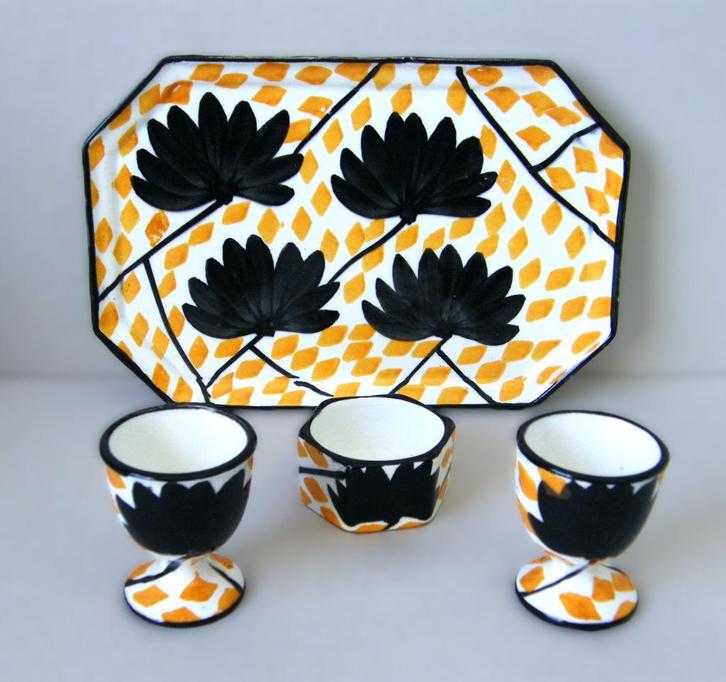 Schaaltje Schramberg met 2 eierdopjes en zoutvaatje, Antiek en Kunst, Curiosa en Brocante, Ophalen of Verzenden