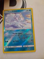 Alolan vulpix holo, Hobby en Vrije tijd, Verzamelkaartspellen | Pokémon, Ophalen of Verzenden, Zo goed als nieuw, Losse kaart