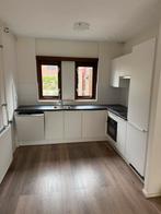 Complete L vorm keuken met Bosch apparatuur, Huis en Inrichting, Keuken | Complete keukens, Ophalen, Wit, Hoekkeuken, Zo goed als nieuw