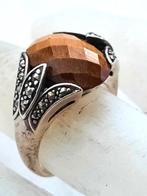 Prachtige ring met tijgeroog en markasieten (6522-1622), Sieraden, Tassen en Uiterlijk, Ringen, Ophalen, Gebruikt, Overige kleuren