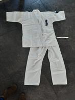 Te koop karatepakken 1x maat 140 en 1x maat 150, Sport en Fitness, Vechtsporten en Zelfverdediging, Maat XS of kleiner, Vechtsportpak
