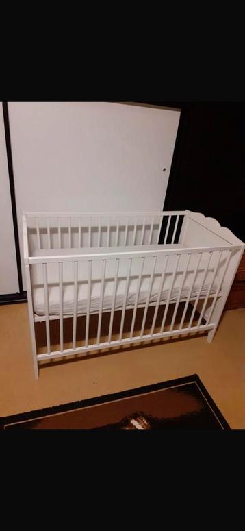 Fijne Ikea ledikant 60x120 beschikbaar voor biedingen
