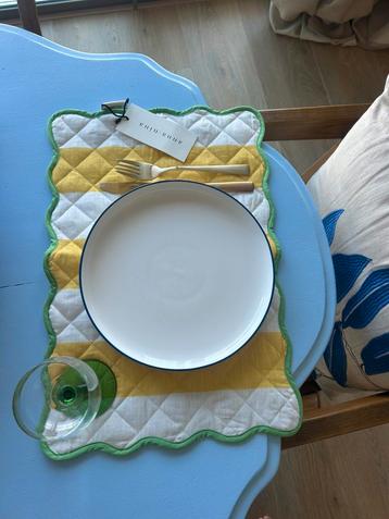 Anna + Nina Easter Striped Scalloped Placemat  2 beschikbaar voor biedingen