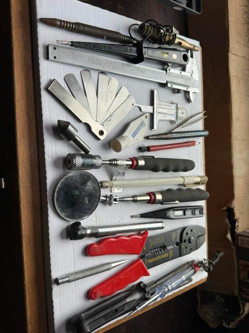 Diversen speciale gereedschappen., Doe-het-zelf en Verbouw, Gereedschap | Handgereedschap, Zo goed als nieuw, Ophalen of Verzenden