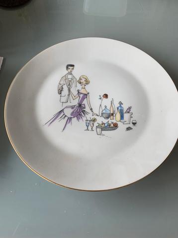 Serveer bord 26 cm uit 1950 beschikbaar voor biedingen