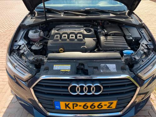 Audi A3 1.6 TDI 81KW Sportback 2016 Blauw, Auto's, Audi, Particulier, A3, ABS, Airbags, Airconditioning, Alarm, Bluetooth, Bochtverlichting