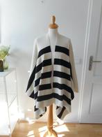 Cape, omslagdoek van Opus, Kleding | Dames, Maat 38/40 (M), Ophalen of Verzenden, Zo goed als nieuw, Sjaal
